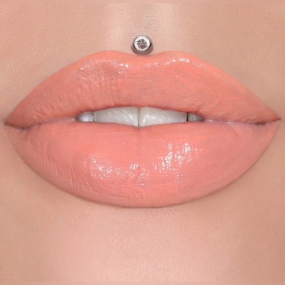 Entwined Jeffree Star Supreme Gloss Nude Brand New in Box Authentic - Picture 4 of 7